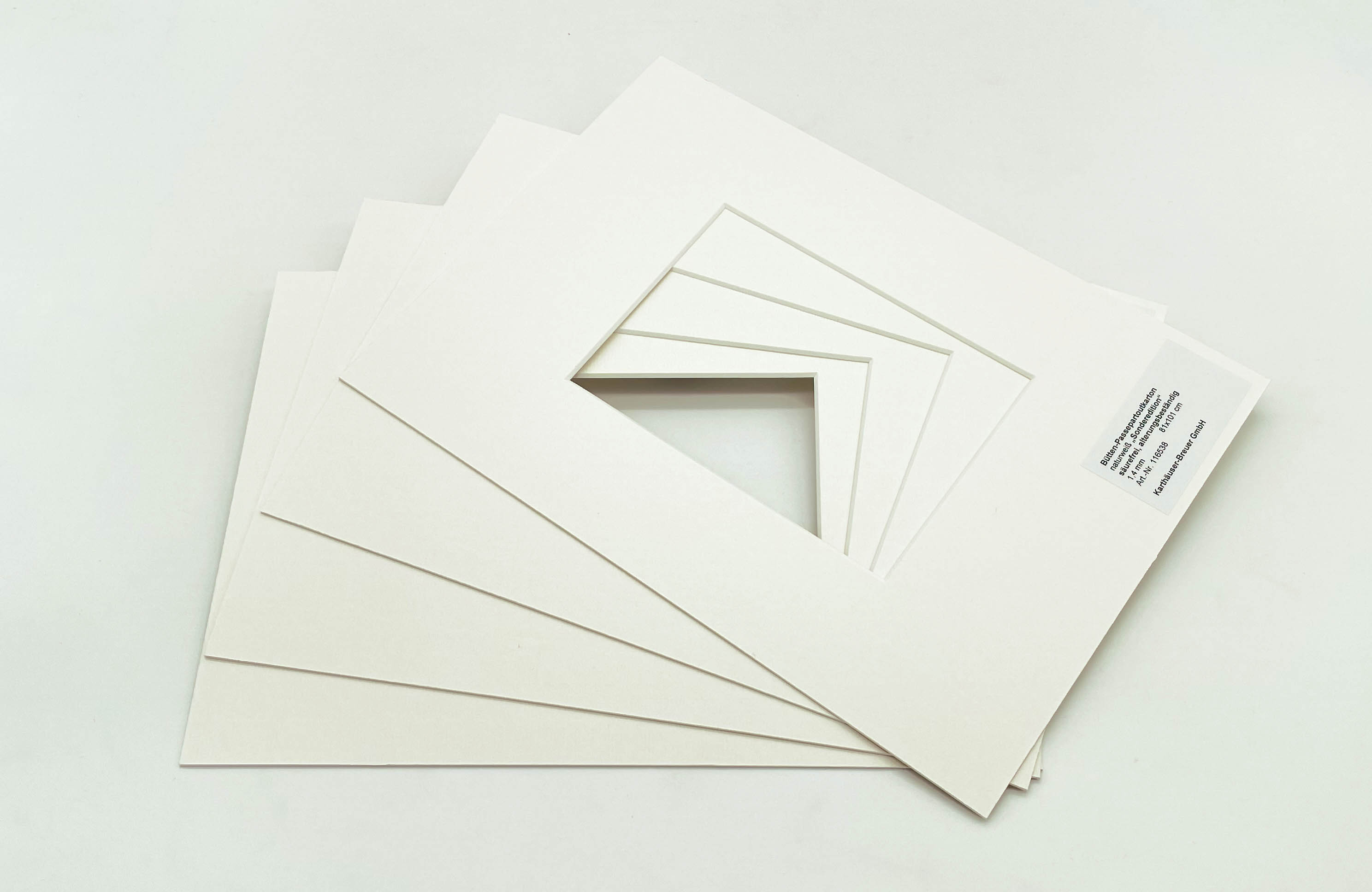 Bütten-Passepartoutkarton naturweiß „Sonderedition“ mit stukturierter, gerippter Oberfläche