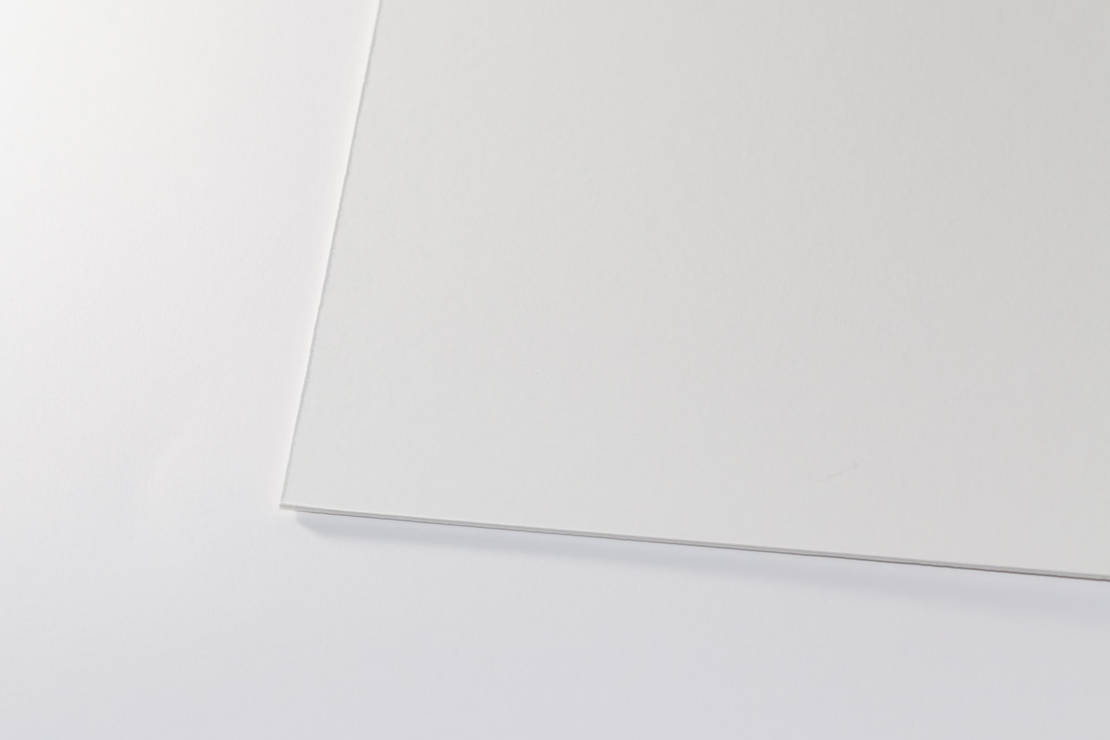 Eine Aufnahme unserer Fließkarton/ Löschkarton in einer Stärke